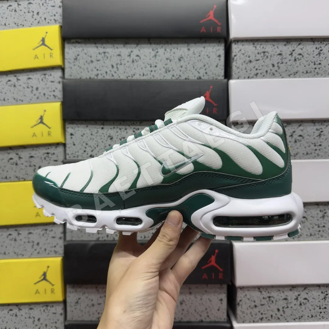 나이키 [BD] 에어 맥스 플러스 CV2392-101 201923 Nike Air Max Plus Black 상세 이미지 8