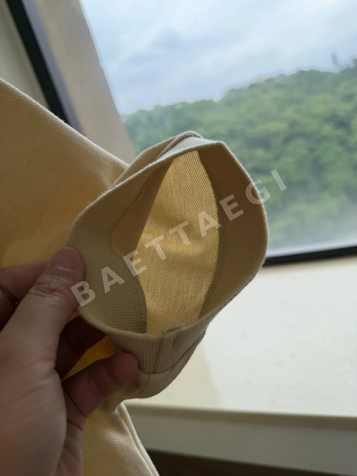 버버리 체크 카라 남성 반팔 티셔츠 상세 이미지 9