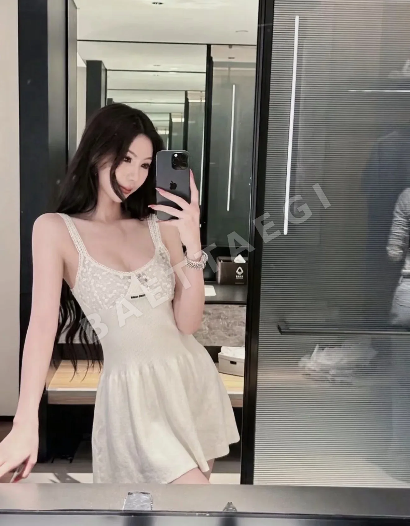 미우미우 레이스 자수 슬립 원피스 상세 이미지 3