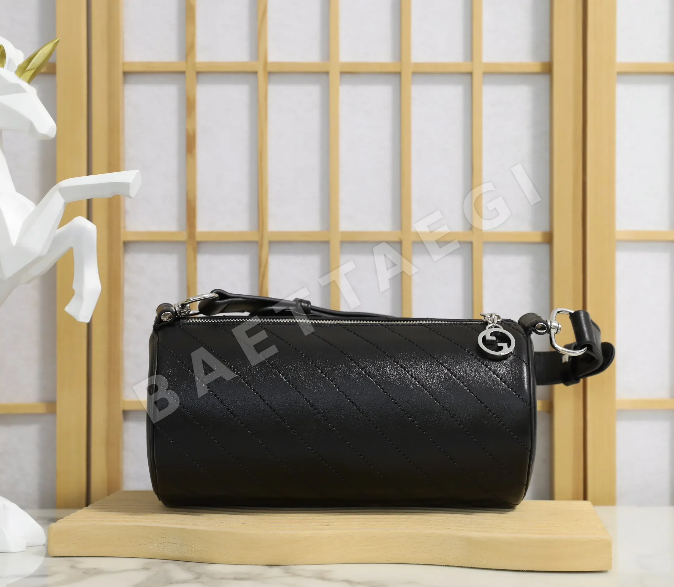 구찌 블론디 실린더 백 가방 760169