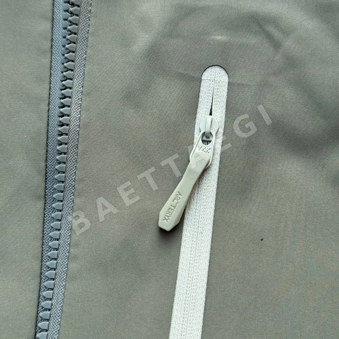 아크테릭스 [TZ] 알파 SV 자켓 6세대 포리지 그린 200133 Arc'teryx Alpha SV Jacket 6 Forage/Grey 상세 이미지 11