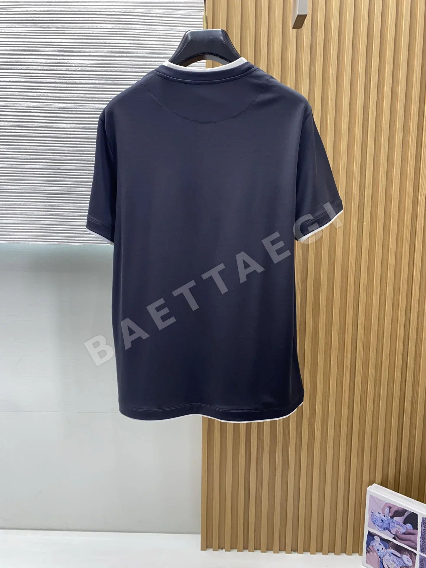 브루넬로쿠치넬리 100수 머서리화 면 라운드넥 남성 반팔 티셔츠 상세 이미지 9