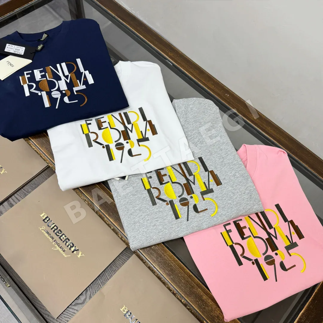 펜디 여성 반팔 티셔츠 상세 이미지 2