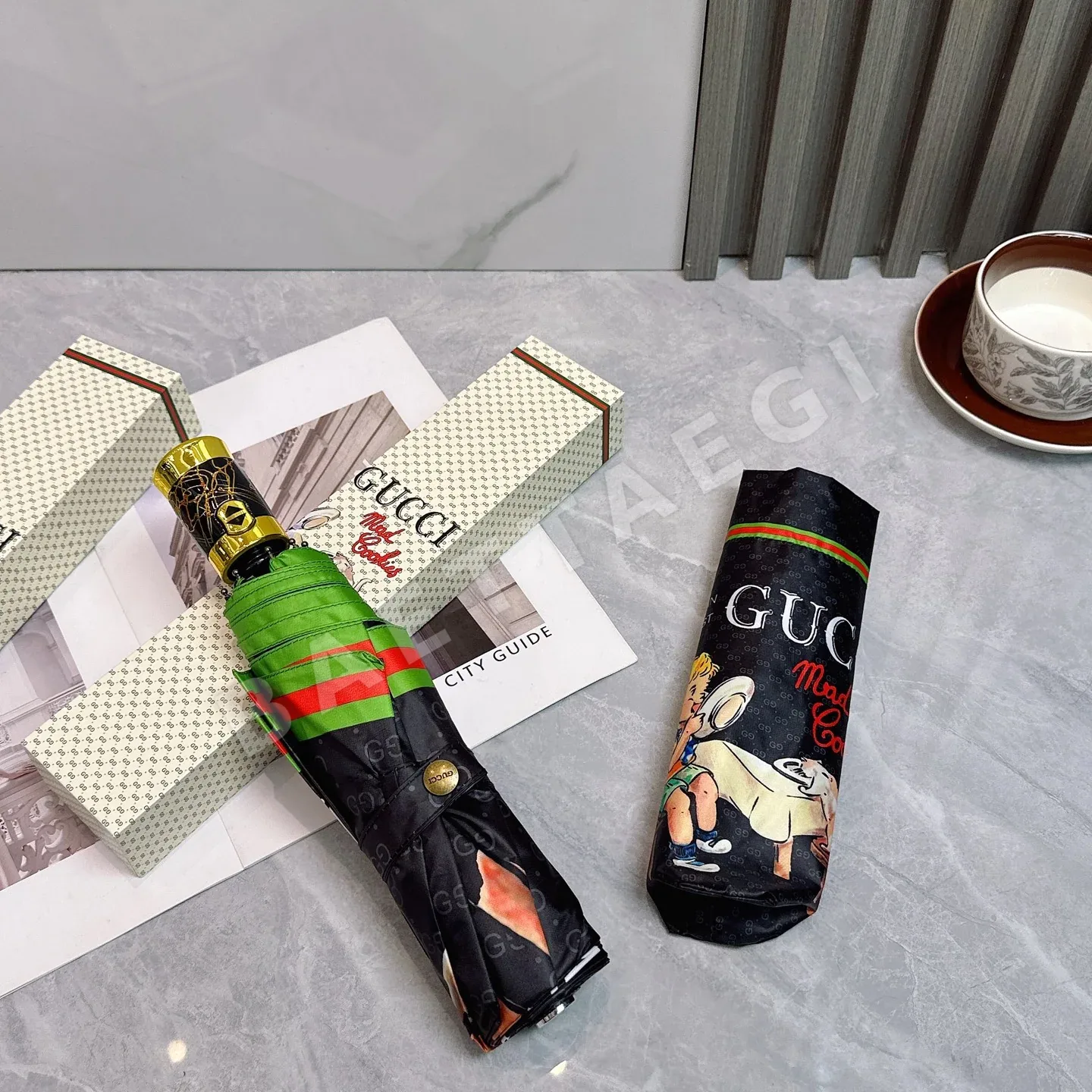 구찌 전자동 접이식 우산 상세 이미지 8