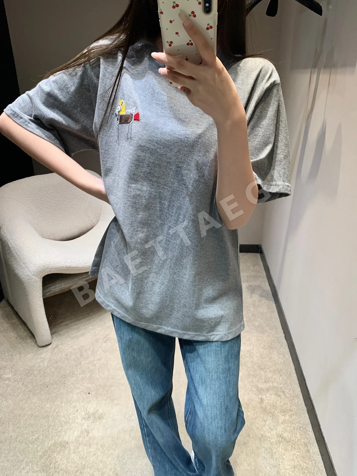디올 포니 자수 그레이 크루넥 반팔 티셔츠 상세 이미지 8