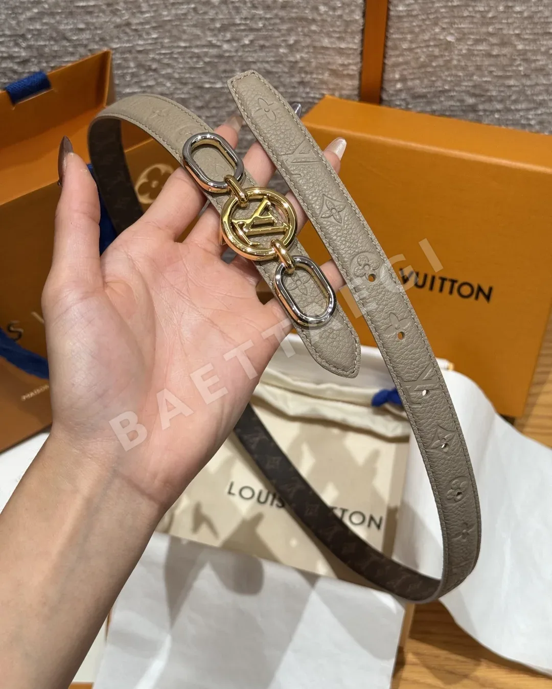 루이비통 도핀 20mm 리버시블 벨트 상세 이미지 6