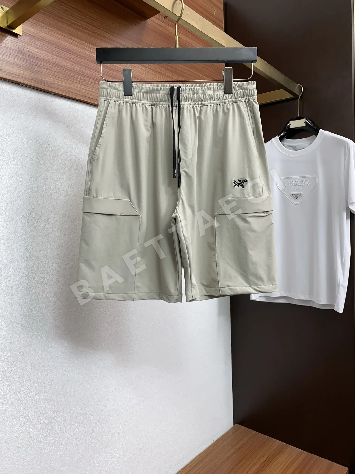 아크테릭스 오리지널 핏 남성 반바지 135490