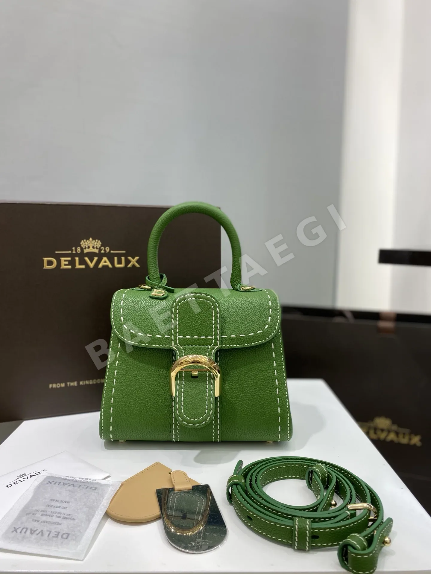델보 브릴리앙 꼬초록색 숄더백 190999