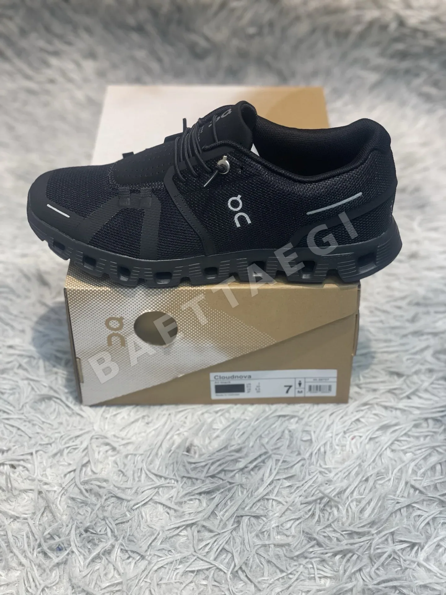 ON OnRun Cloud 6 캐주얼 경량 러닝화 상세 이미지 8