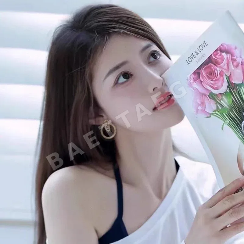 펜디 로고 장식 귀걸이 상세 이미지 3