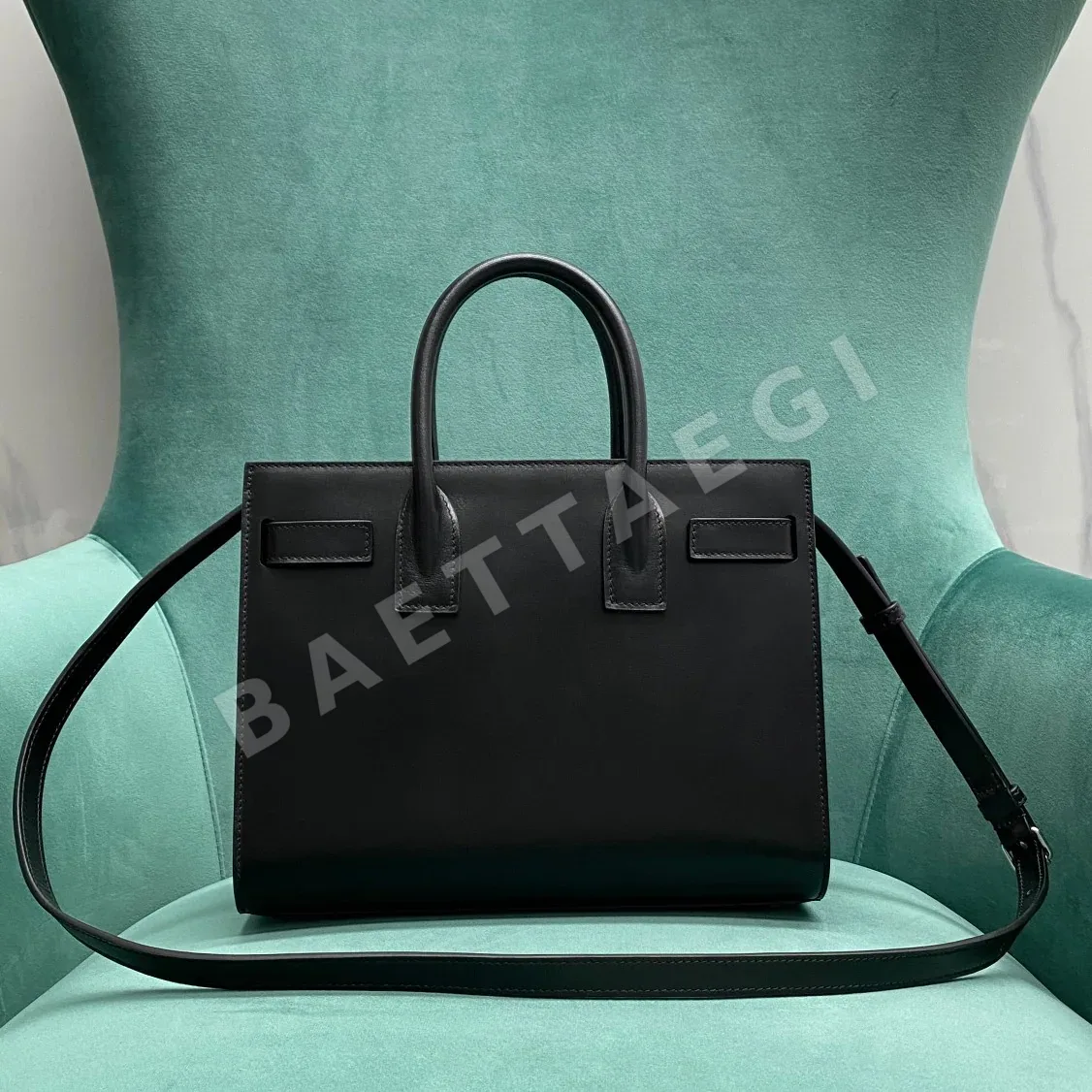 생로랑 Sac De Jour 아코디언 가방 상세 이미지 3