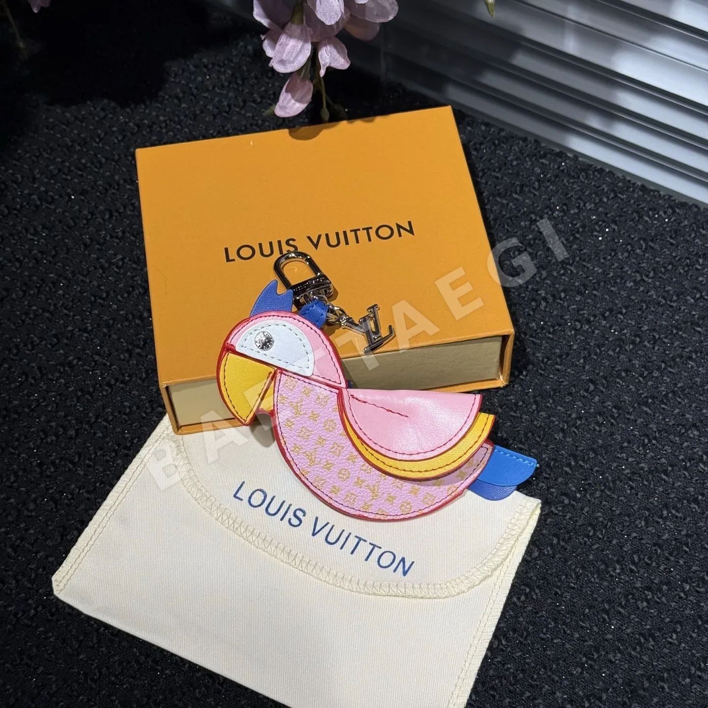 루이비통 앵무새 모노그램 캔버스 키링 상세 이미지 2