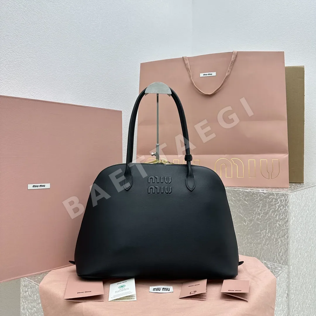 미우미우 가방 68202