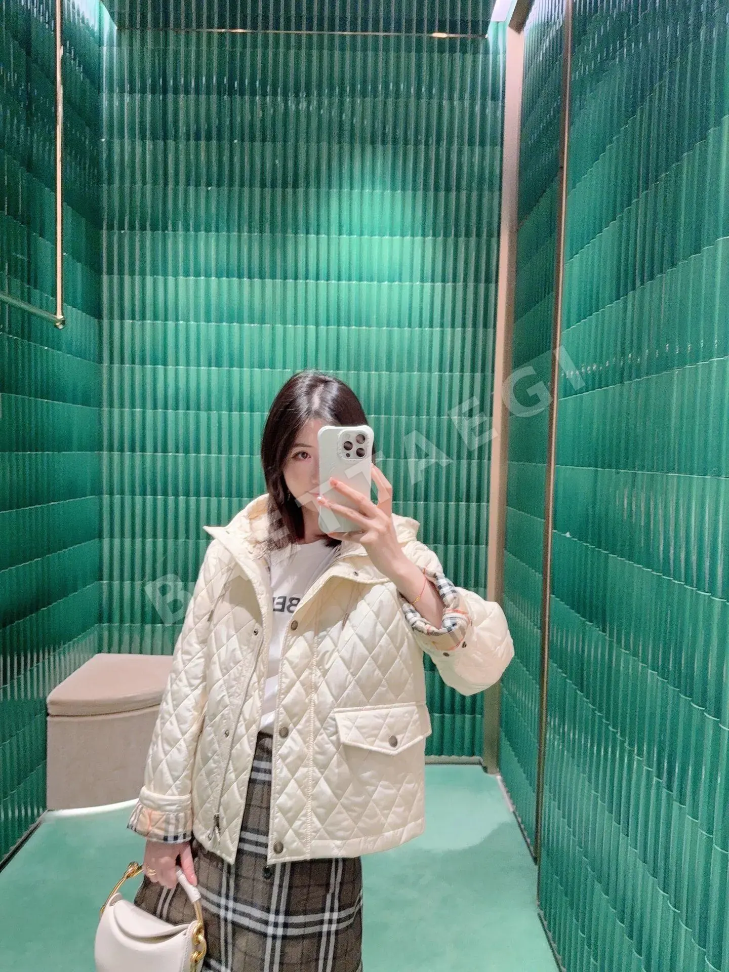 버버리 다이아몬드 퀼팅 후드 코튼 자켓 상세 이미지 9