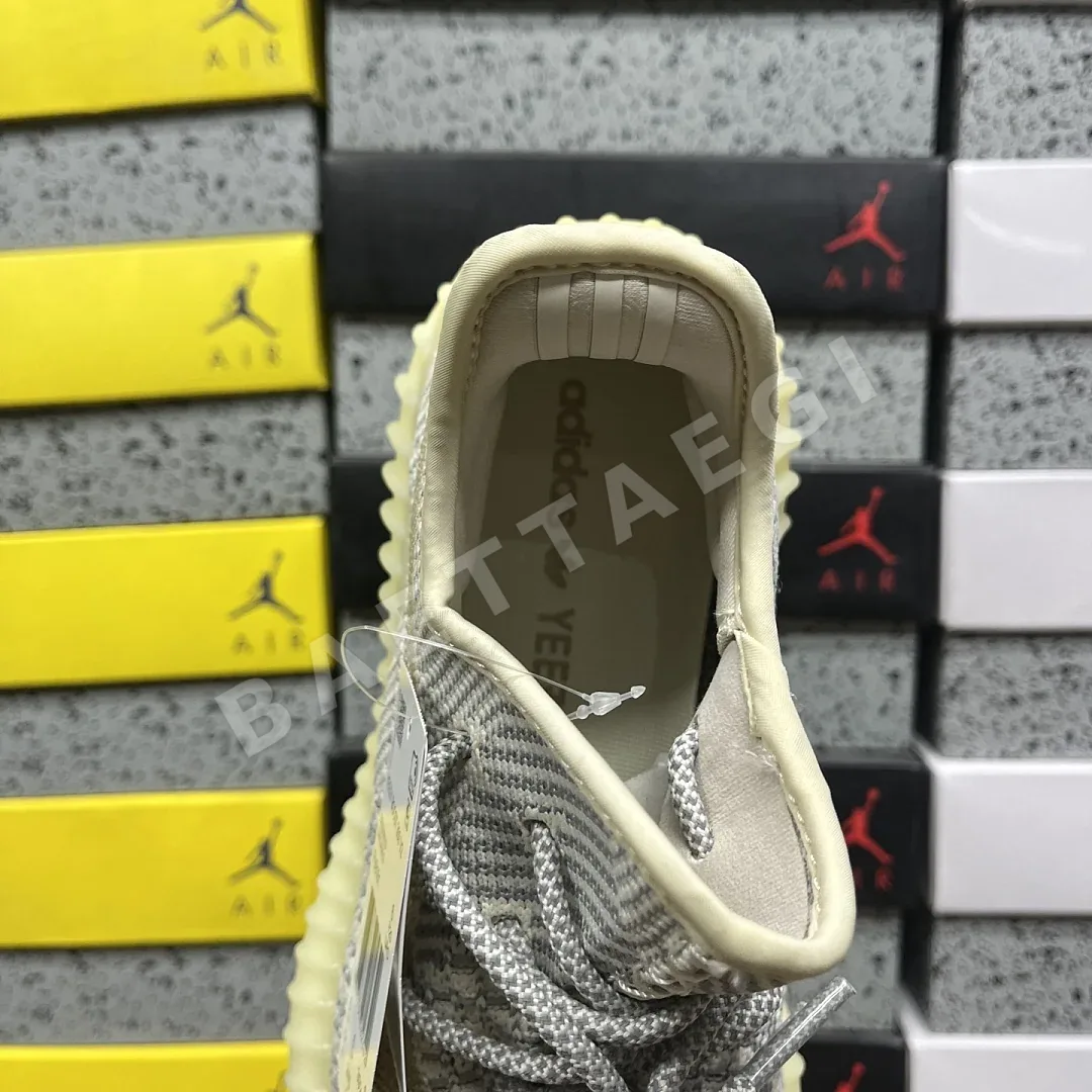 아디다스 [R] 이지 부스트 350 V2 FU9161 200731 Adidas Yeezy Boost 350 V2 상세 이미지 3
