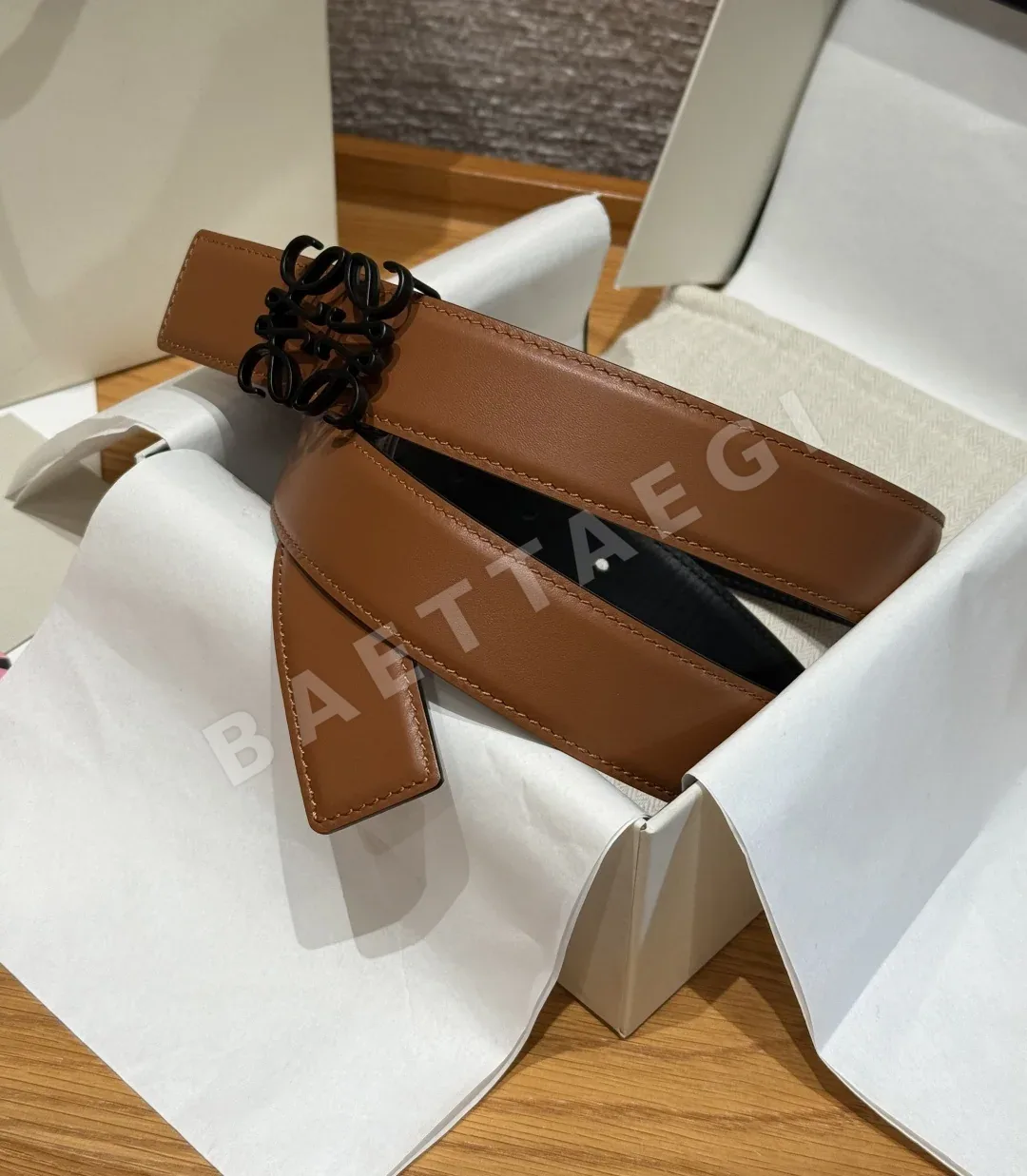 로에베 아나그램 양면 송아지가죽 벨트 상세 이미지 2
