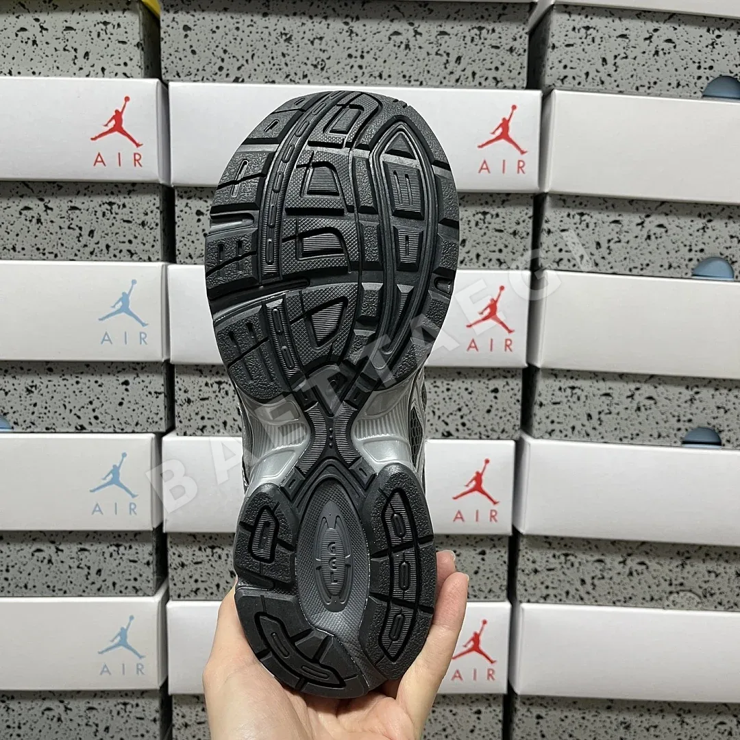 아식스 [VP] 젤 1130 1201A934-020 200550 Asics Gel-1130 Steel Grey Pure Silver 상세 이미지 9