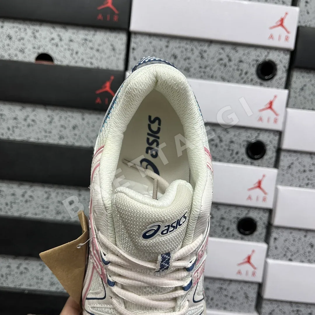 아식스 [XY] 젤 카하나 8 1012A978-202 200349 Asics Gel-Kahana 8 상세 이미지 2