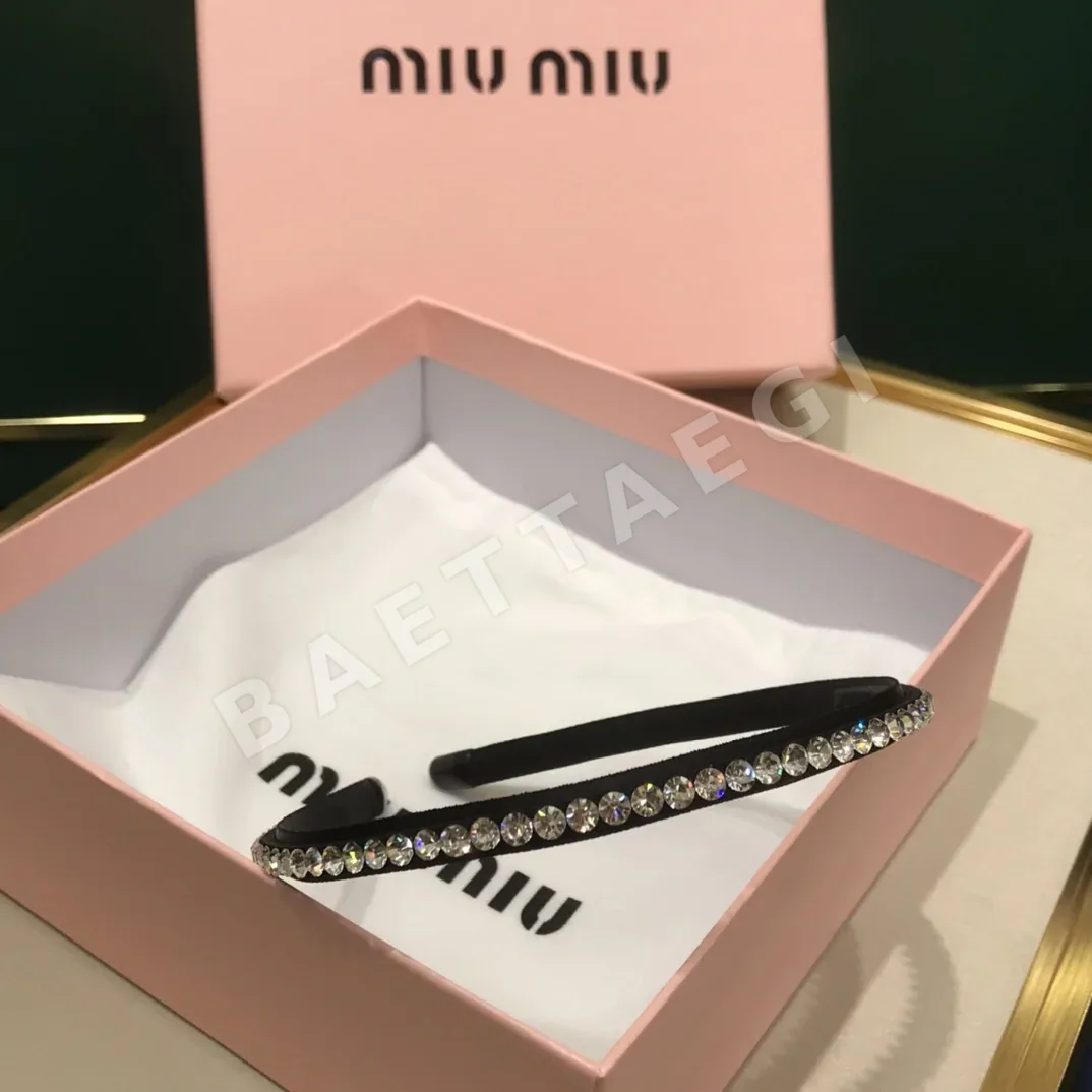 미우미우 핑크 크리스탈 라인스톤 헤드밴드 상세 이미지 4