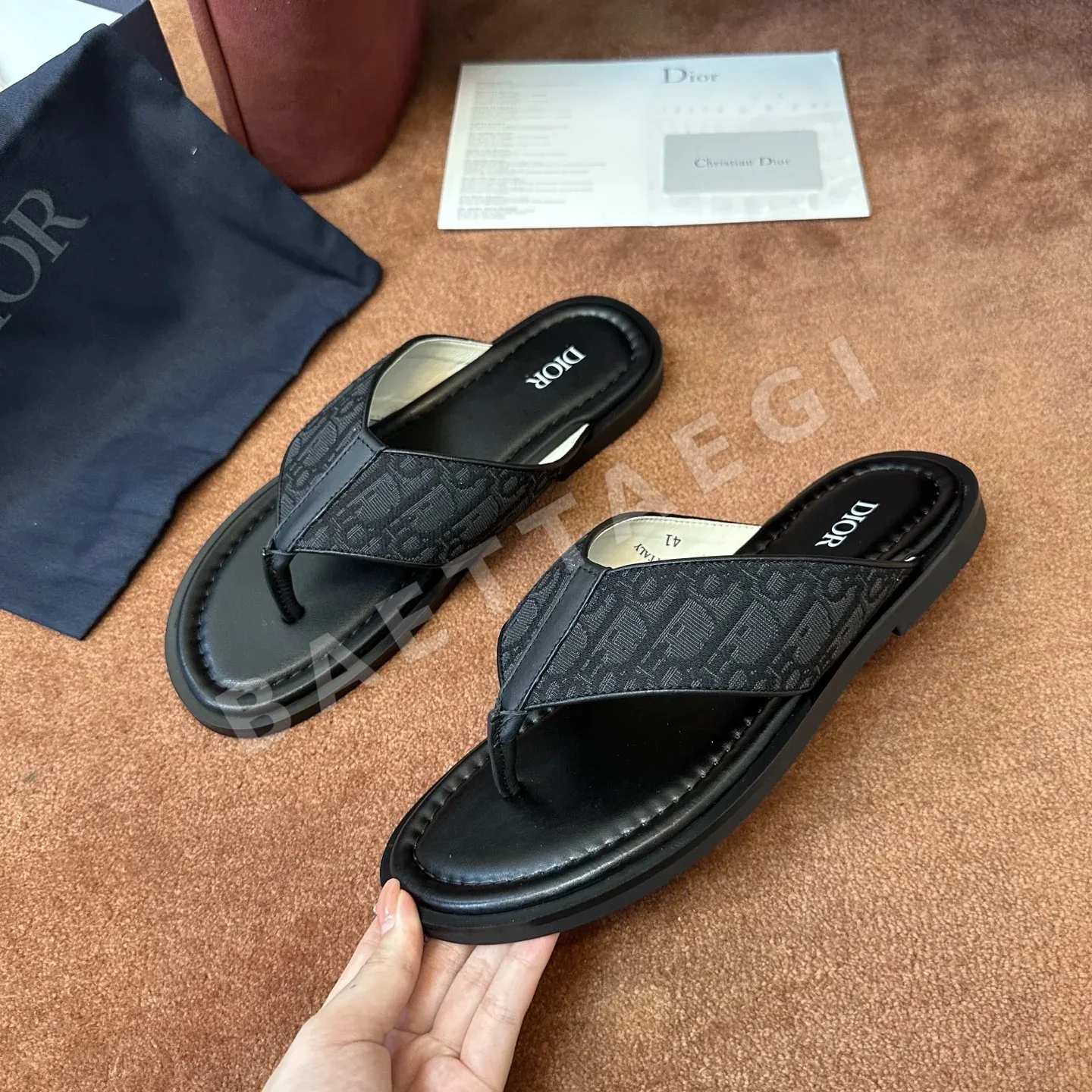디올(Dior)의 알리아스 통 샌들 슬리퍼 상세 이미지 8