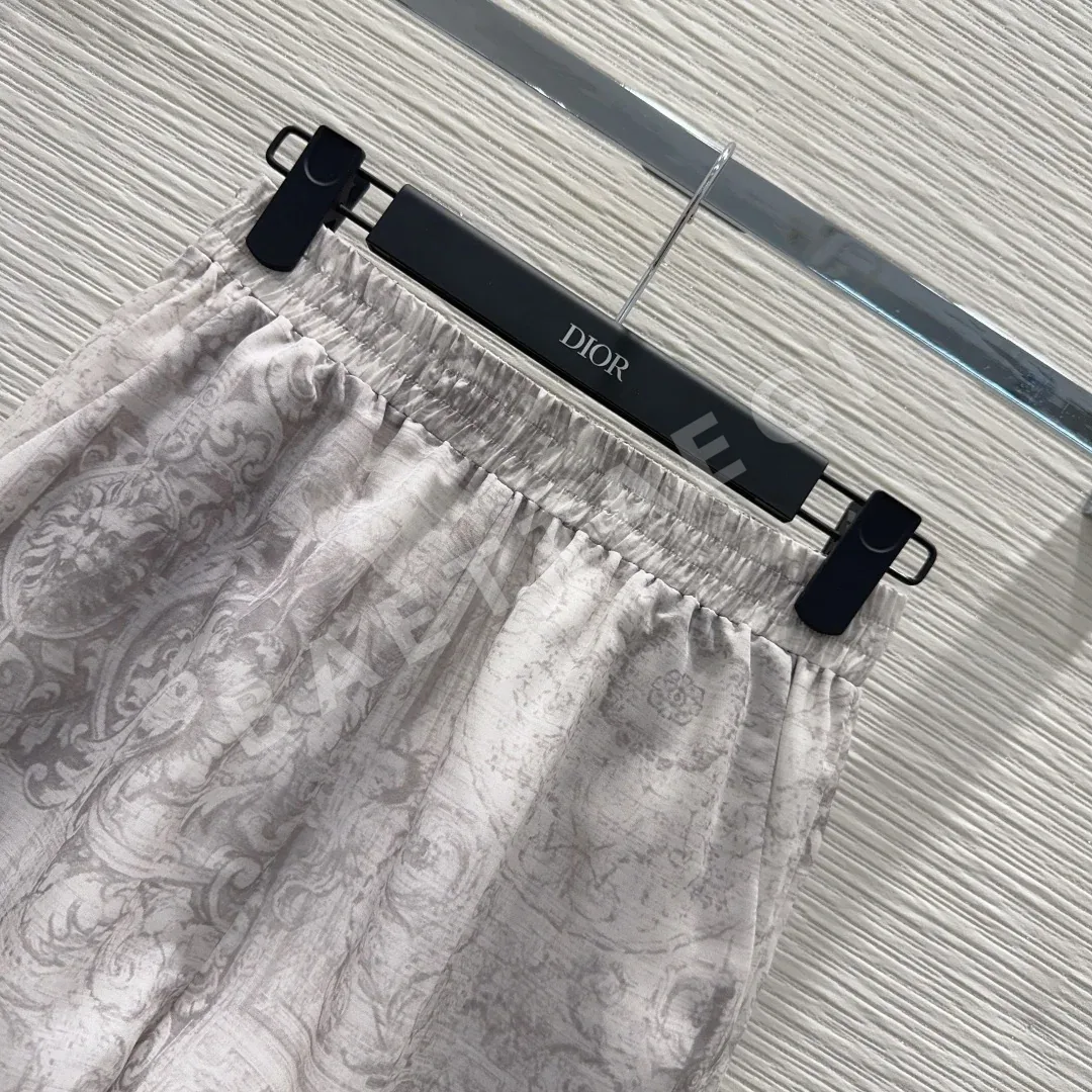디올 여성 린넨 반바지 세트 상세 이미지 3