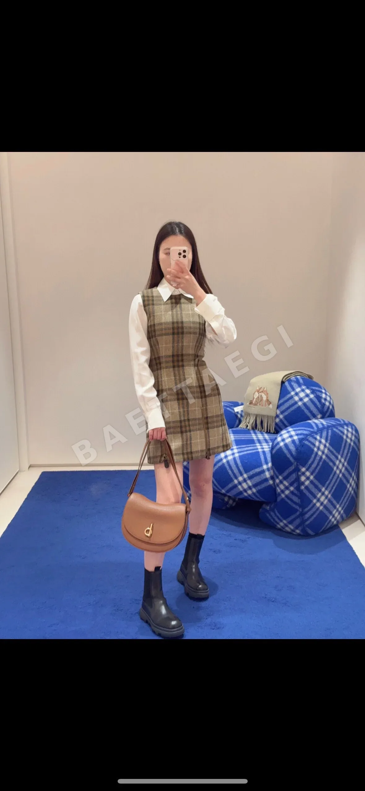 버버리 가방 상세 이미지 5