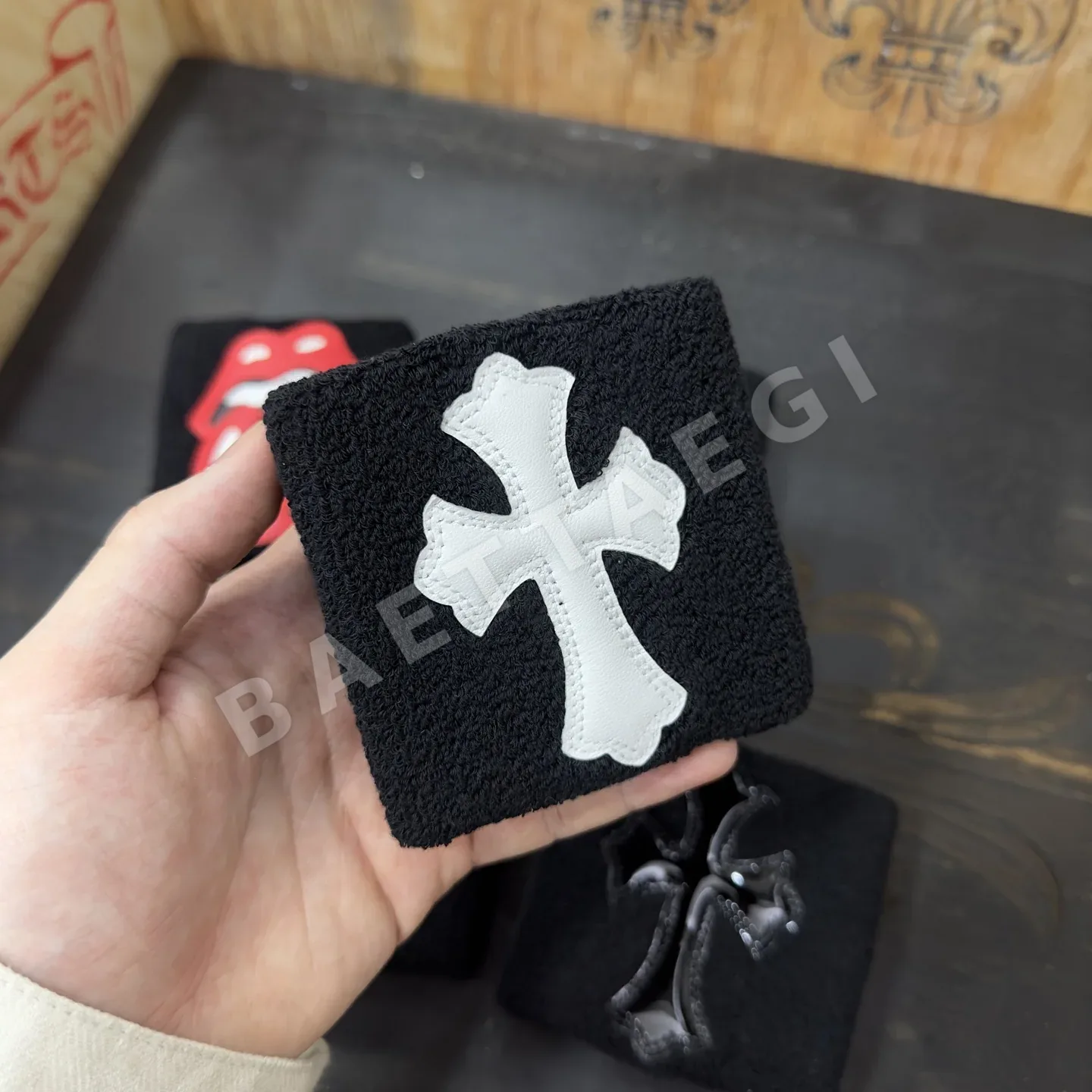 크롬하츠 화이트 가죽 손목 밴드 세트 상세 이미지 6