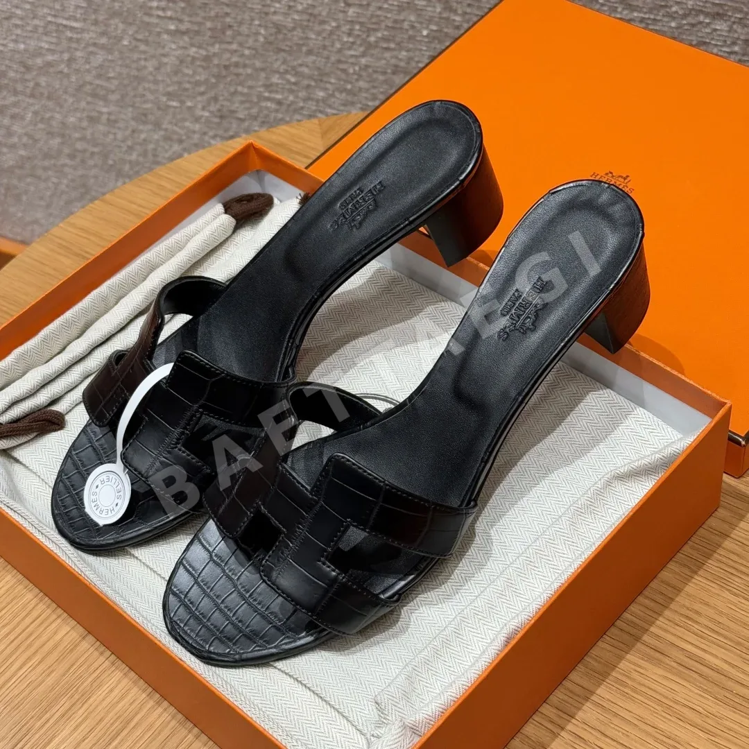 에르메스 오아시스 샌들 블랙 알리게이터 하이힐 165583
