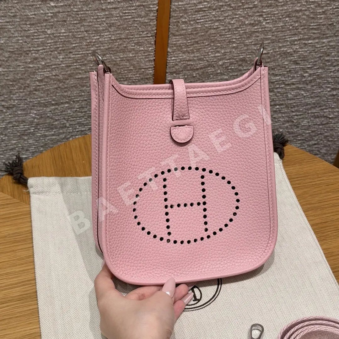 에르메스 미니 에블린 가방 144300