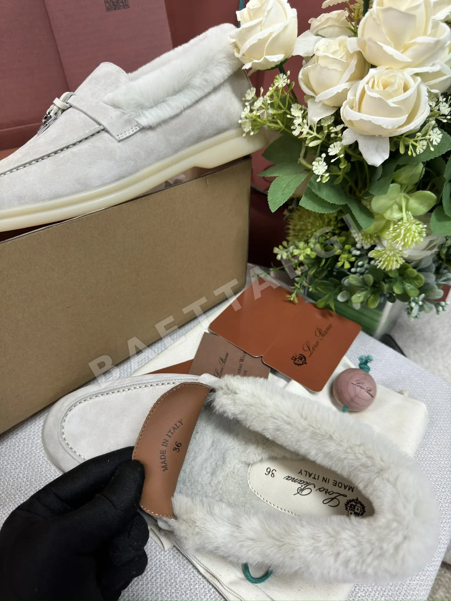 로로피아나 서머워크 코요테 퍼 하이컷 신발 상세 이미지 8