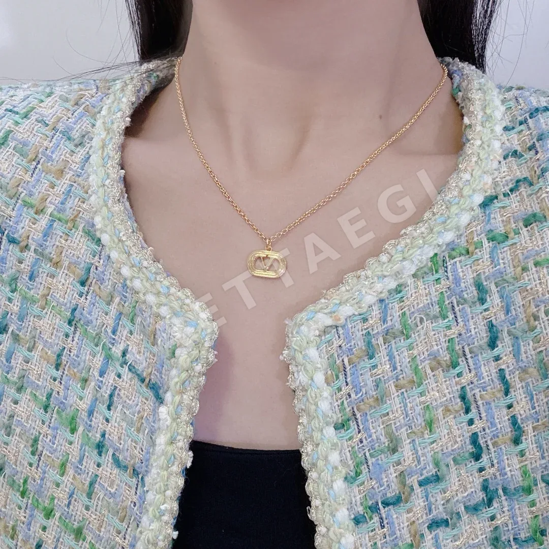 발렌티노 목걸이 63684 Valentino Necklace
