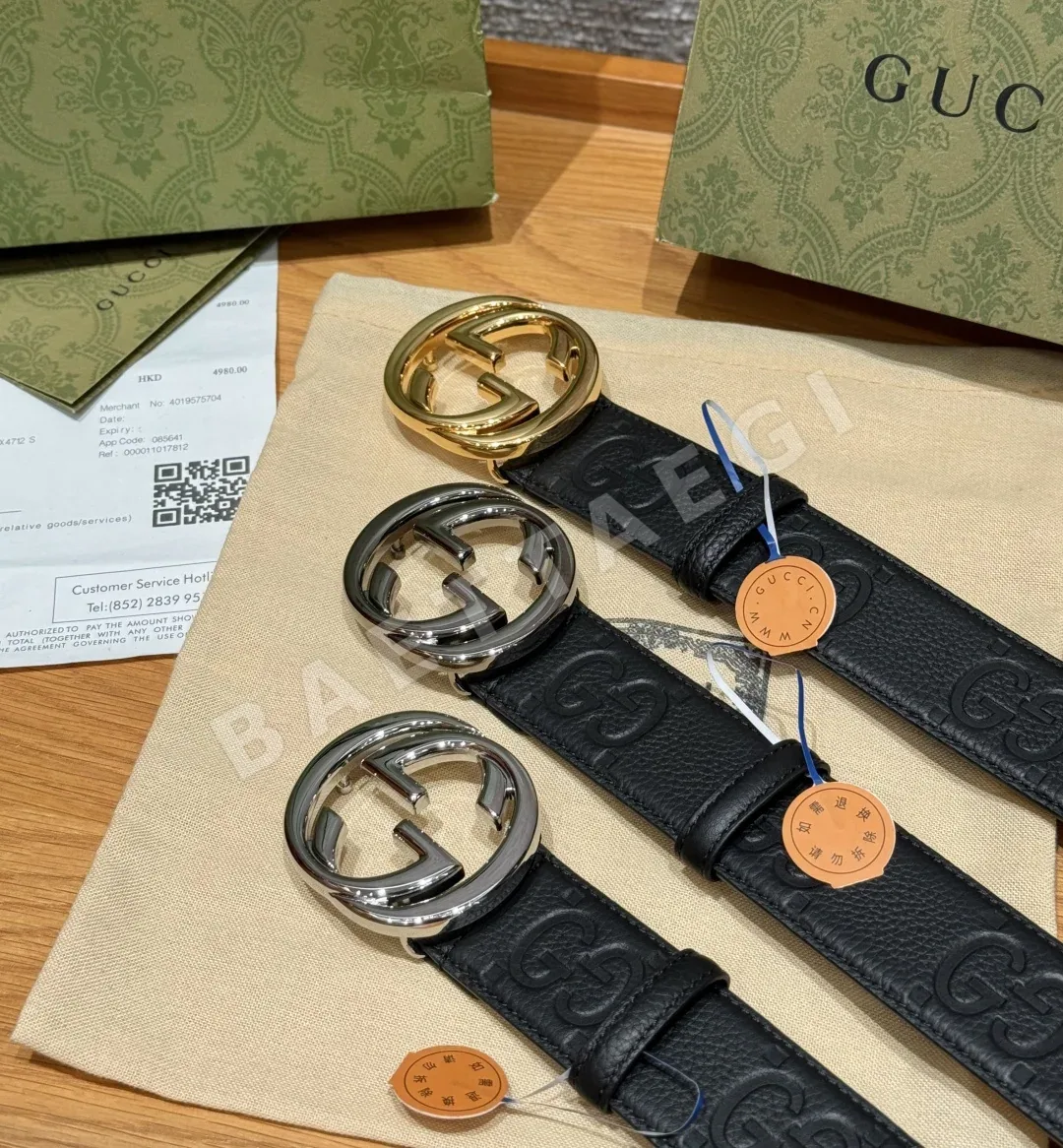 구찌 인터로킹 더블 G 골드 장식 카프스킨 벨트 상세 이미지 6