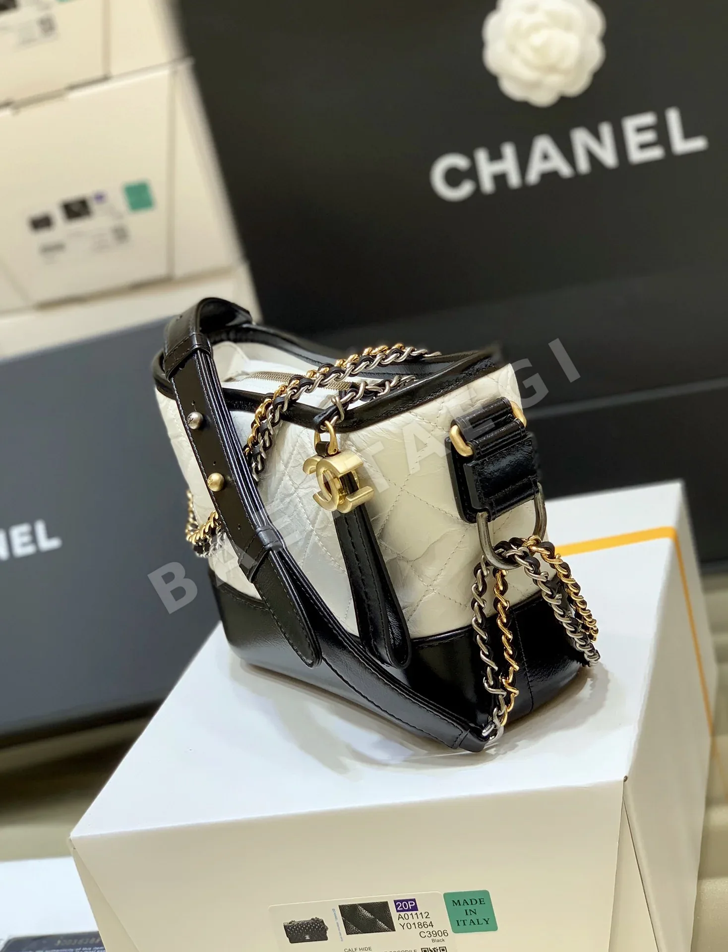 샤넬 가브리엘 호보백 A91810 상세 이미지 4