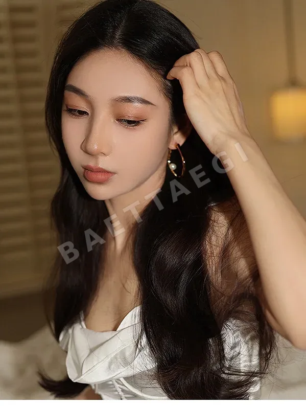 셀린느 이레귤러 후프 싱글 비즈 스터드 귀걸이 상세 이미지 2