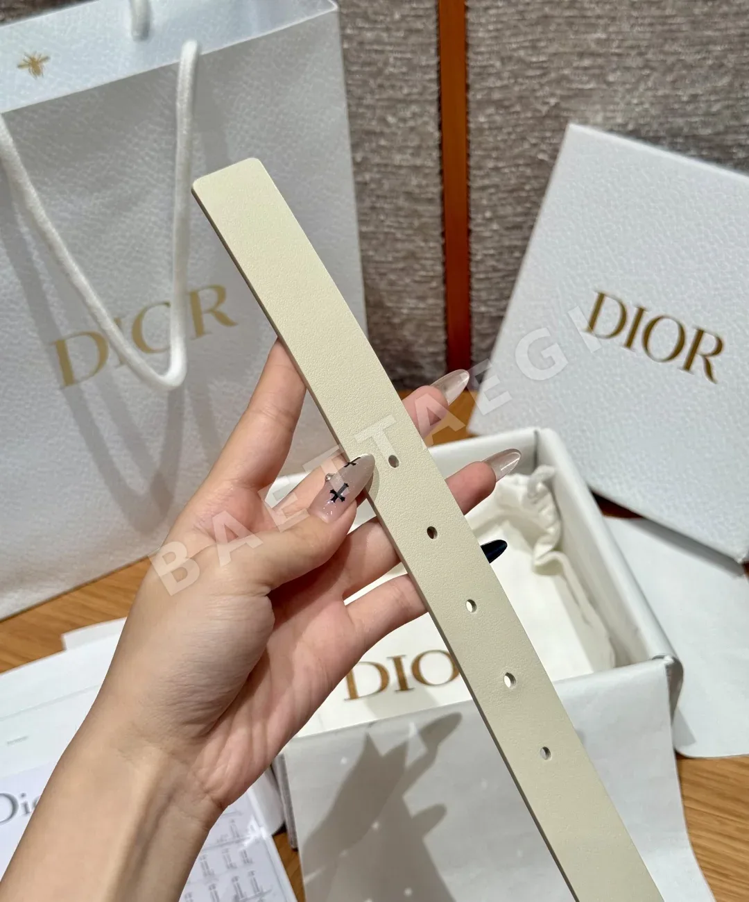 디올 JD280 메다이용 소가죽 벨트 상세 이미지 5