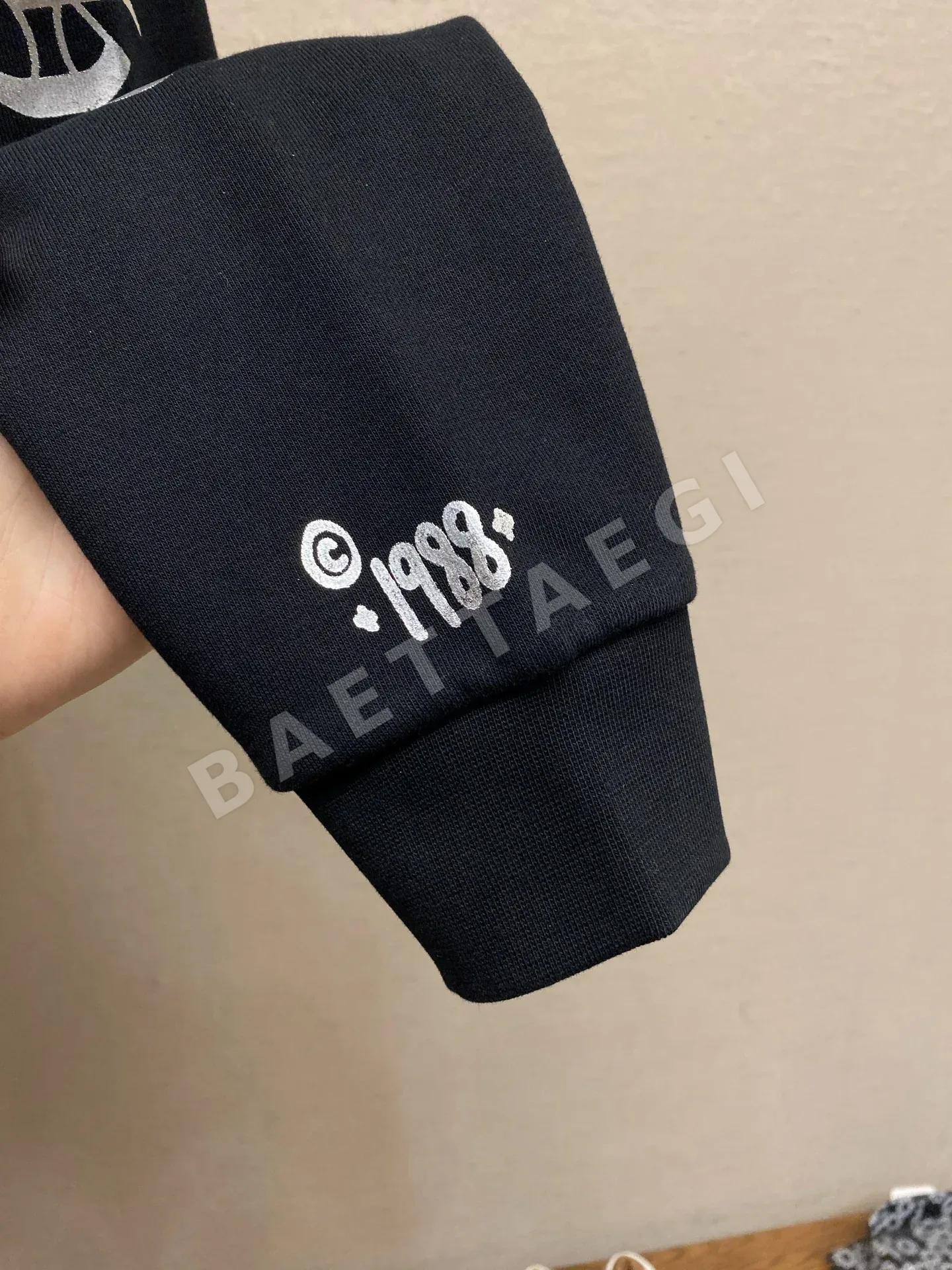 크롬하츠 로고 프린트 오버핏 남성 후드 상세 이미지 5