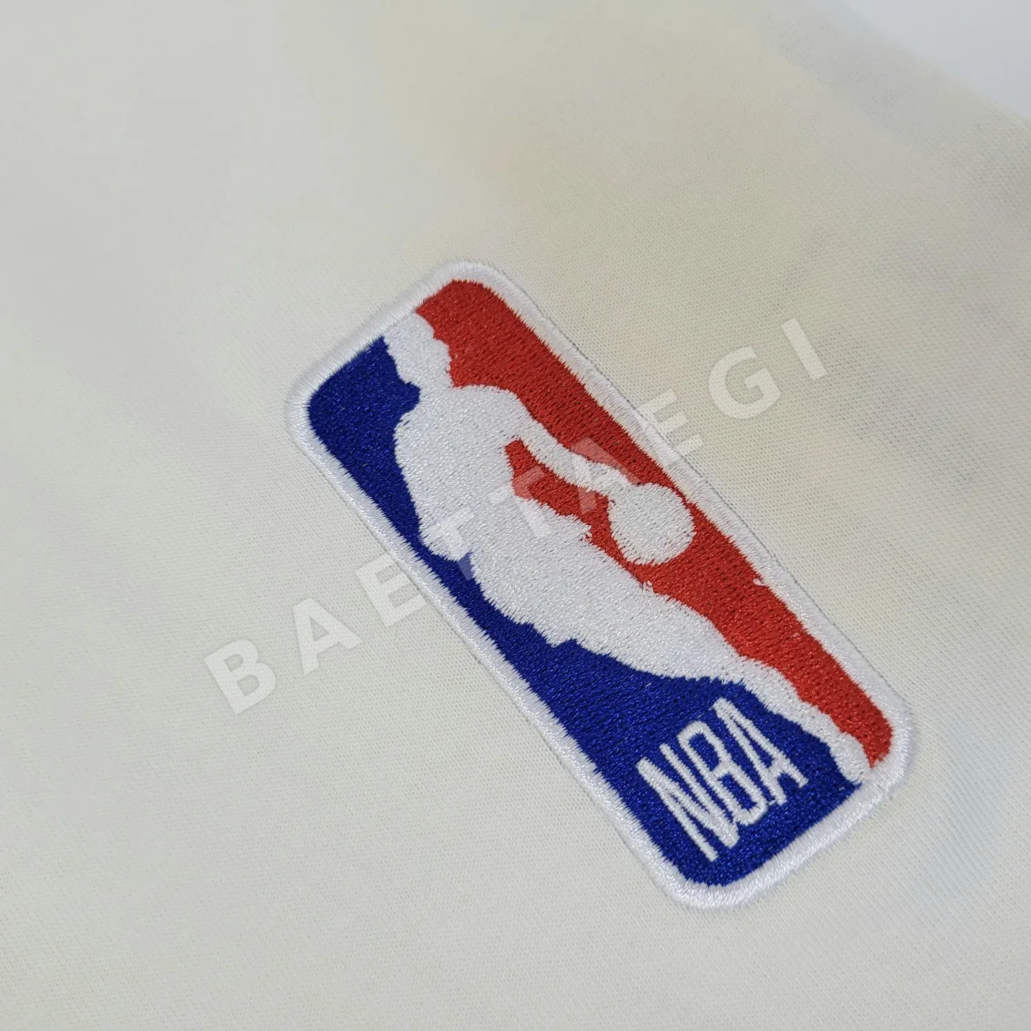 루이비통 NBA 자수 프린트 반팔 티셔츠 808 상세 이미지 5