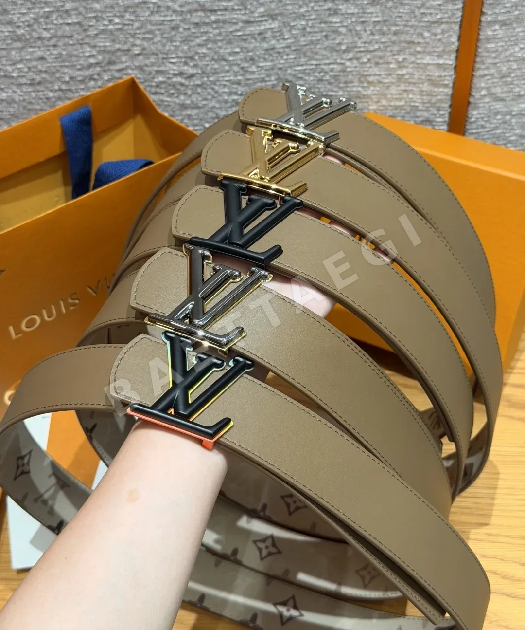 루이비통 디멘션 40mm 리버시블 벨트 상세 이미지 2