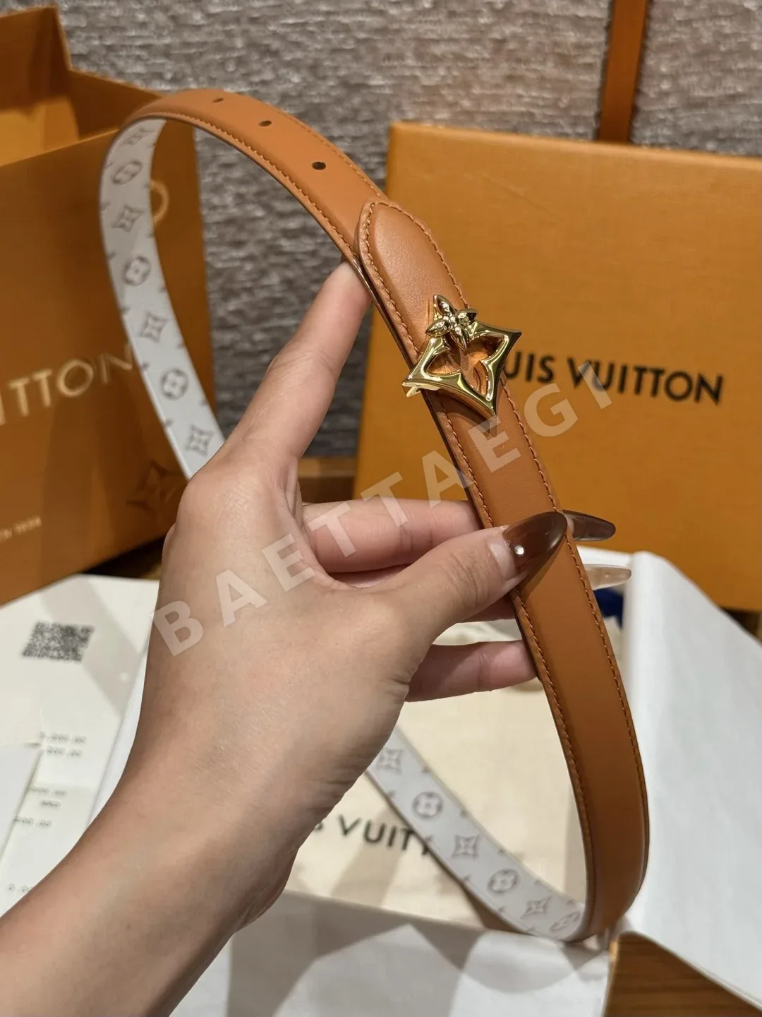 루이비통 플라워그램 리버서블 벨트 상세 이미지 3
