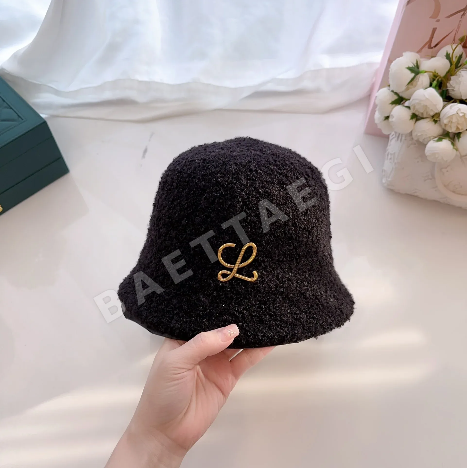 로에베 알파카 울 니트 버킷 햇 상세 이미지 6