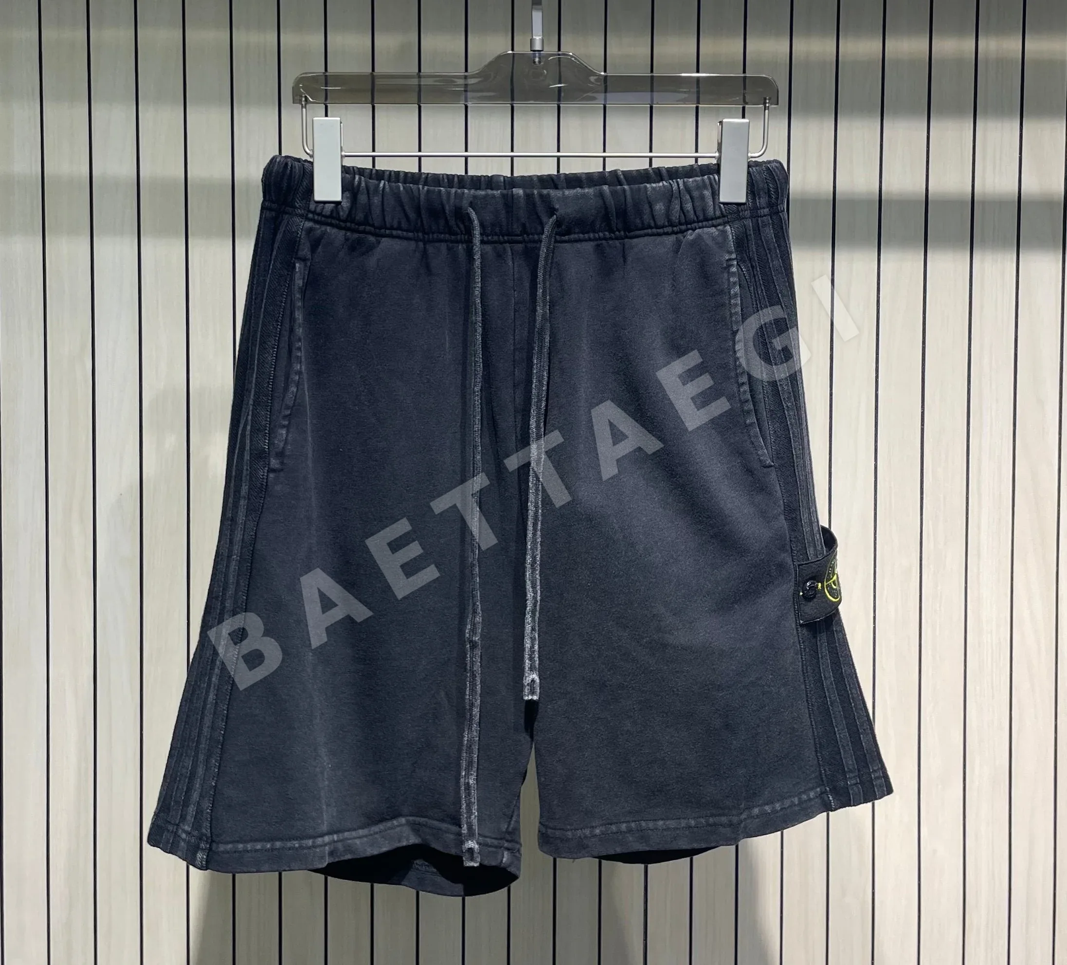 스톤아일랜드 워시 가공 데미지 캐주얼 반바지 상세 이미지 2