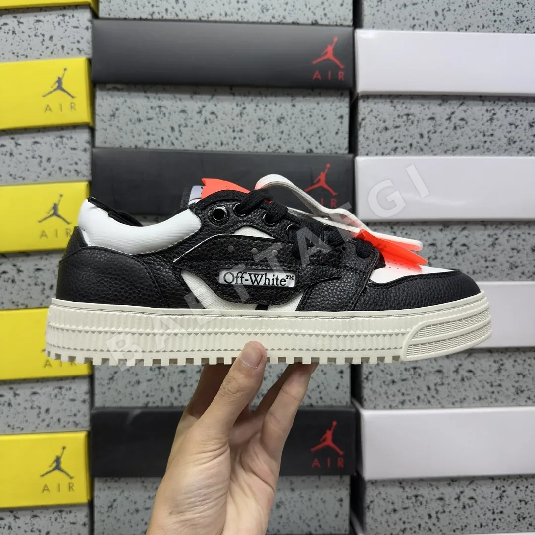 오프화이트 3.0 오프 코트 로우 블랙 화이트 202493 Off White 3.0 Off Court Low 상세 이미지 5