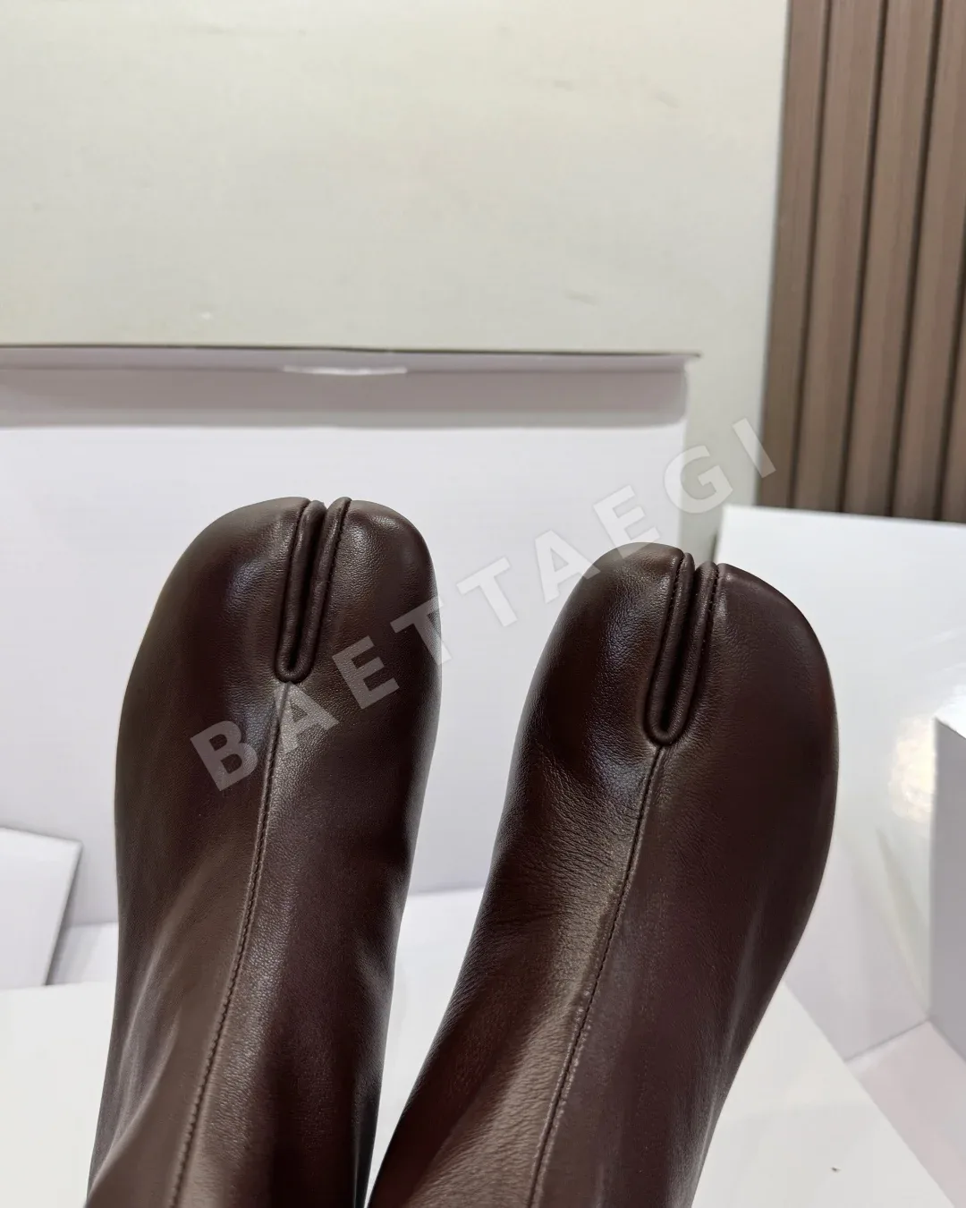 마르지엘라 타비 레더 앵클 부츠 상세 이미지 7