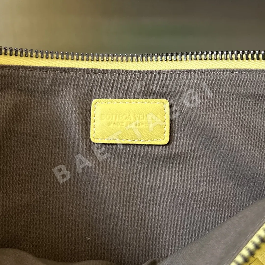 보테가베네타 나비 모양 지퍼 클러치 가방 256405 4822 상세 이미지 7