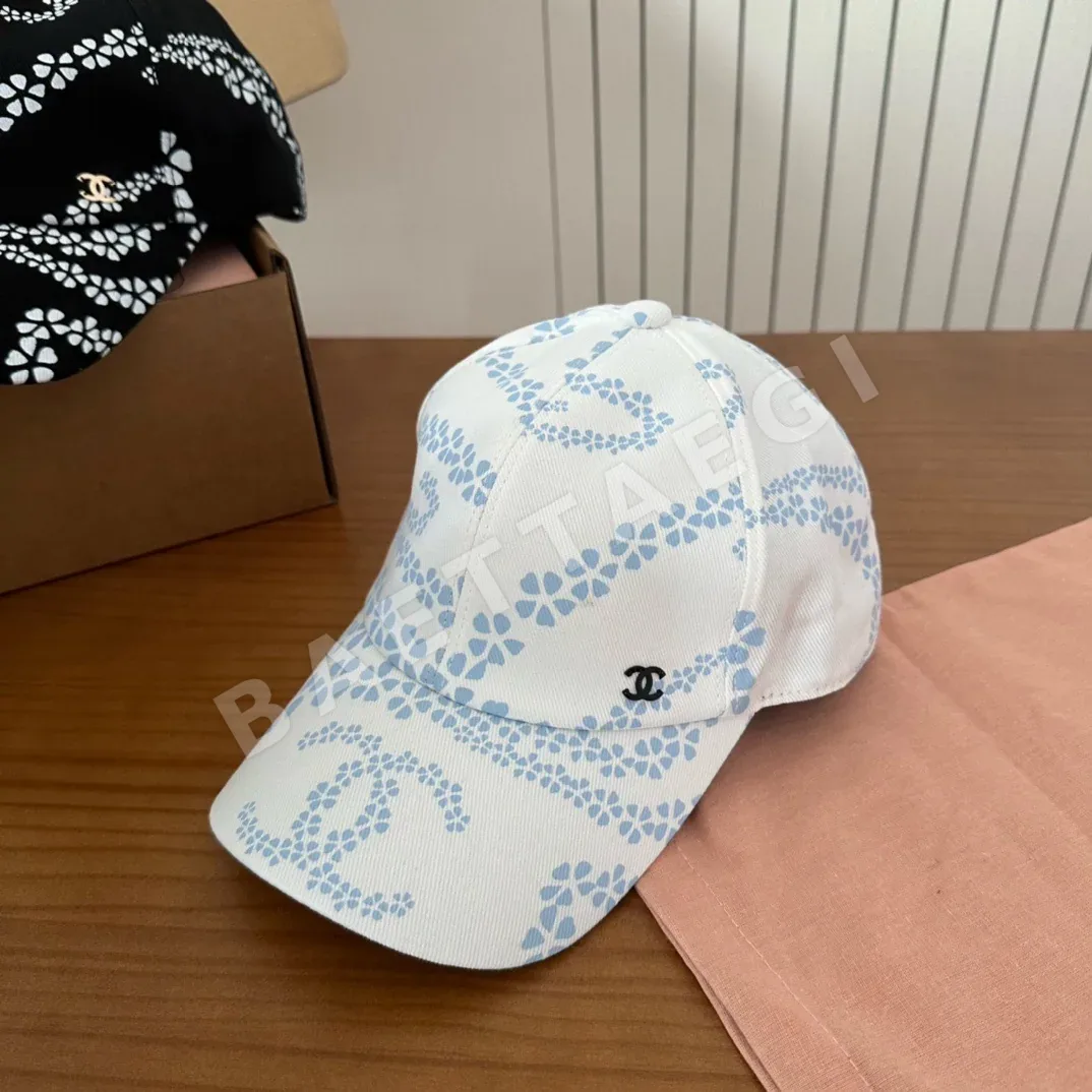 샤넬 클래식 로고 야구모자 82028