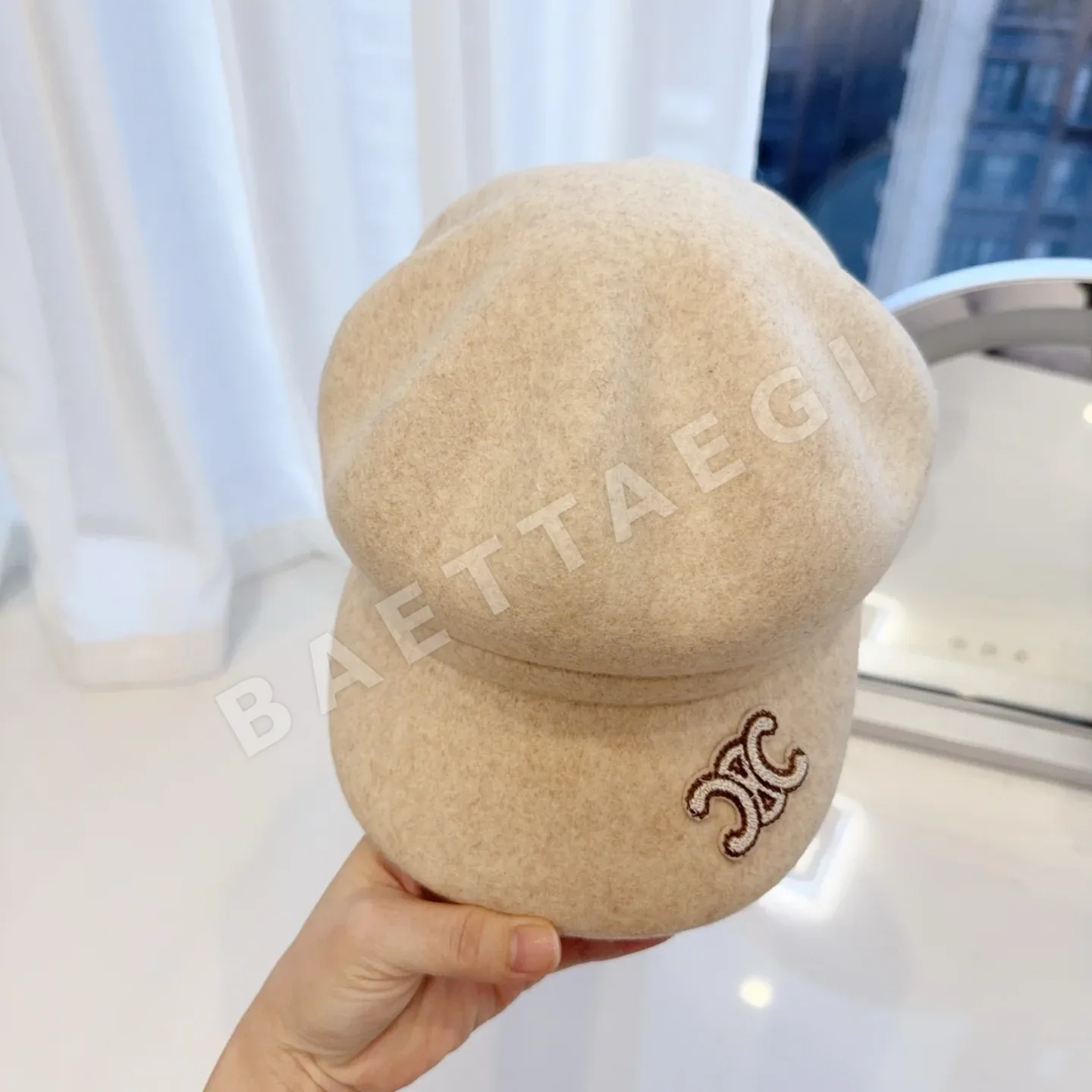 셀린느 울 팔각형 기사 모자 상세 이미지 4