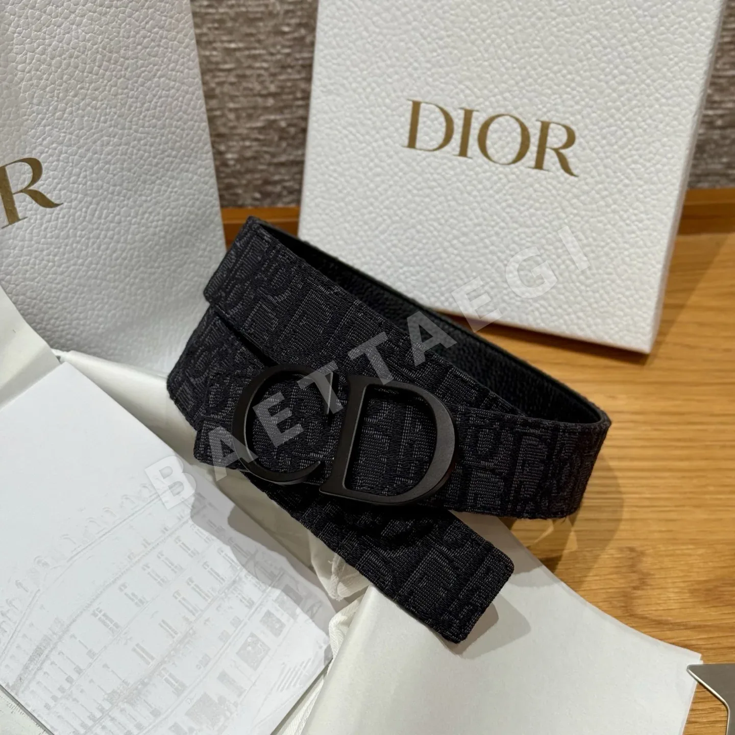 디올 CD 로고 양면 소가죽 벨트 상세 이미지 9