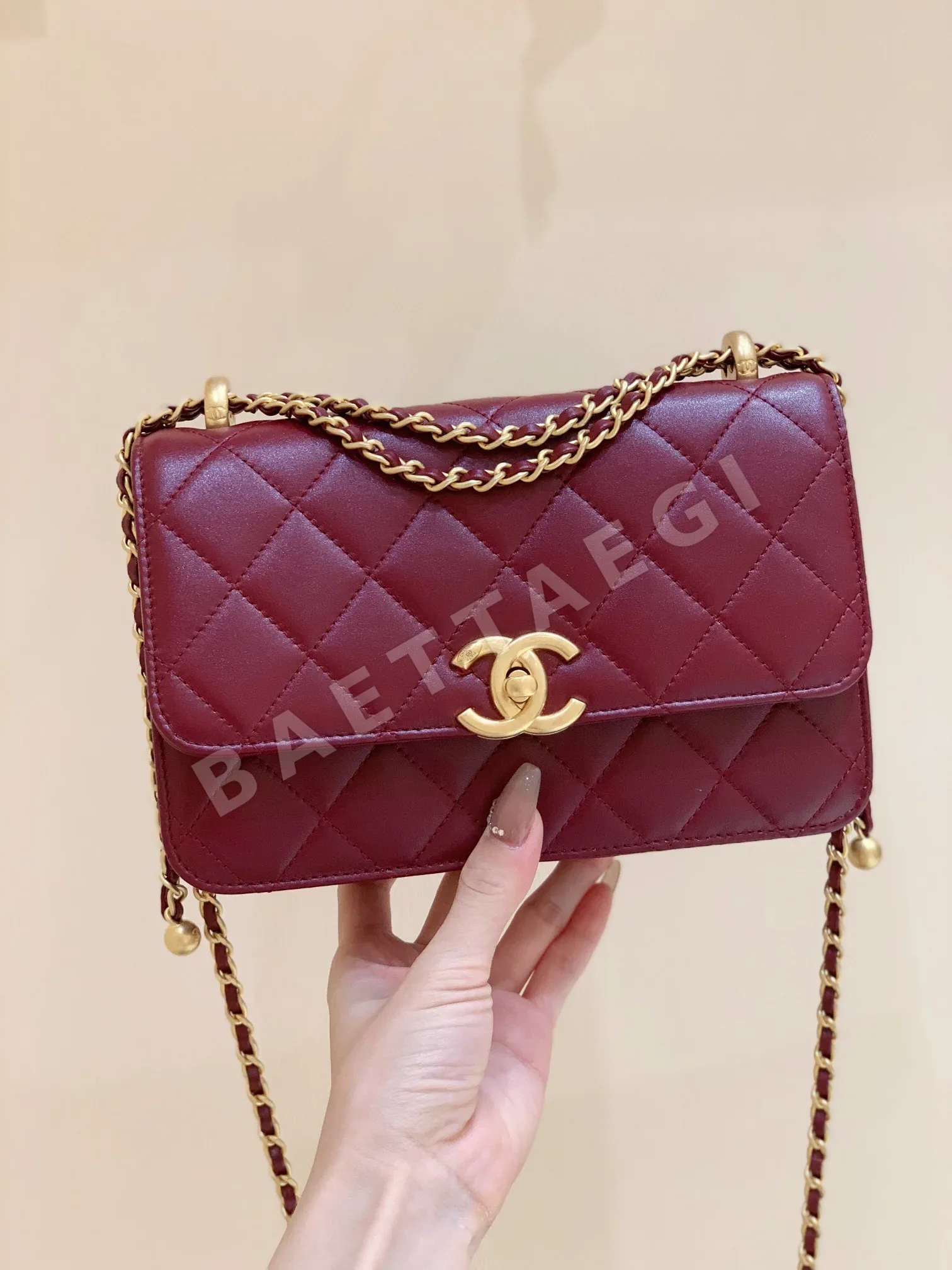 샤넬 메티에 다르 더블 골드 비즈 중형 가방 AP2649 상세 이미지 6