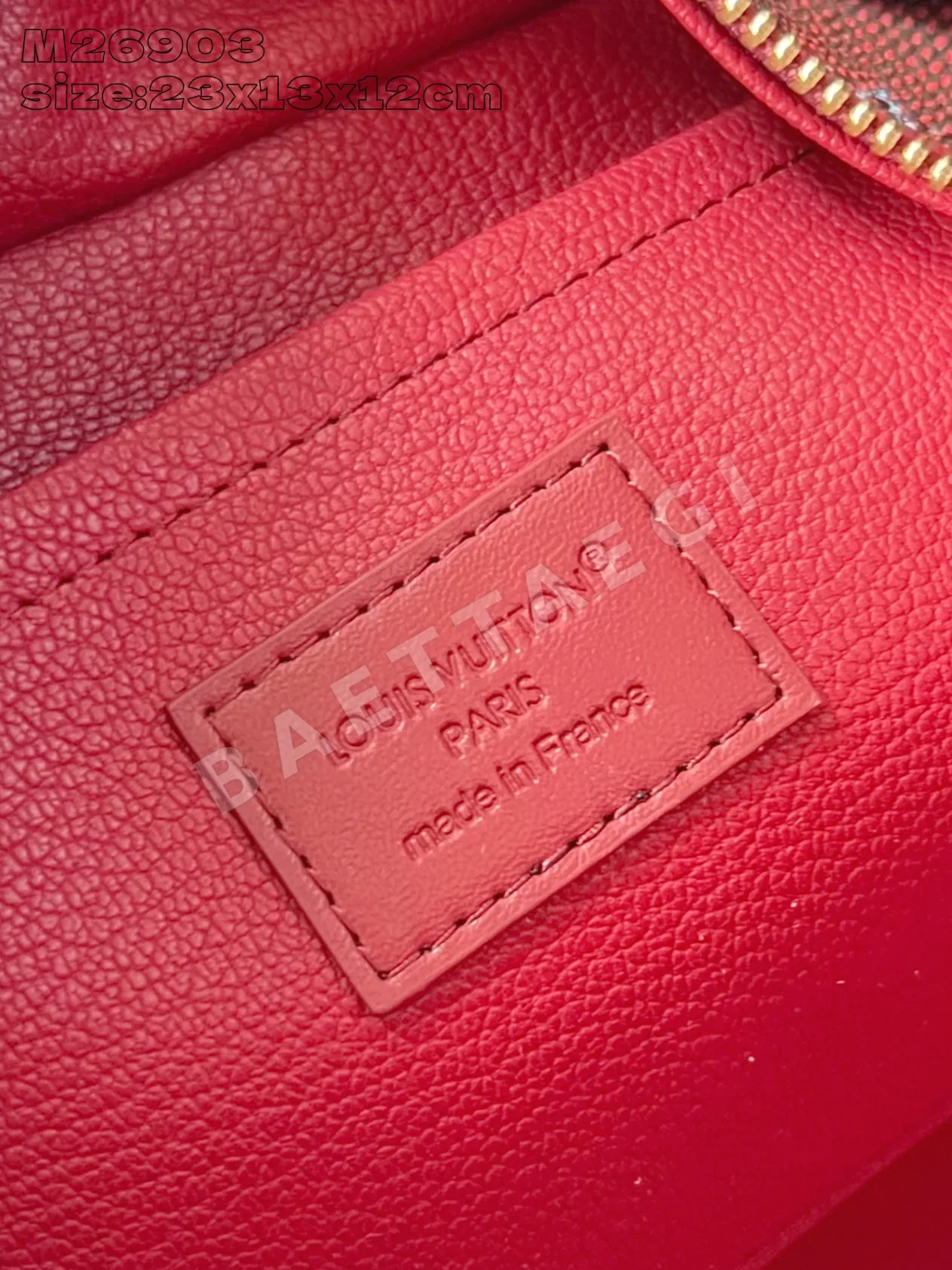 루이비통 M26903 락커 도프 키트 세면도구 가방은 모노그램 캔버스로 제작되어 상세 이미지 12