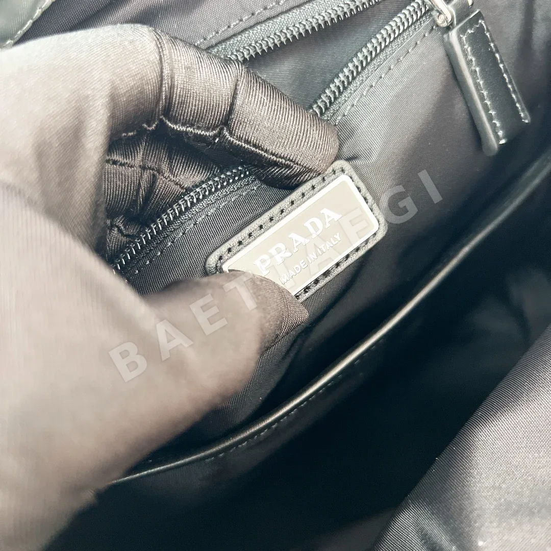 프라다 낙하산 원단 남성 백팩 2VZ108 상세 이미지 9
